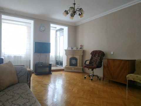 İcarəyə verilir 2 otaqlı köhnə tikili 50 m² — Bakı