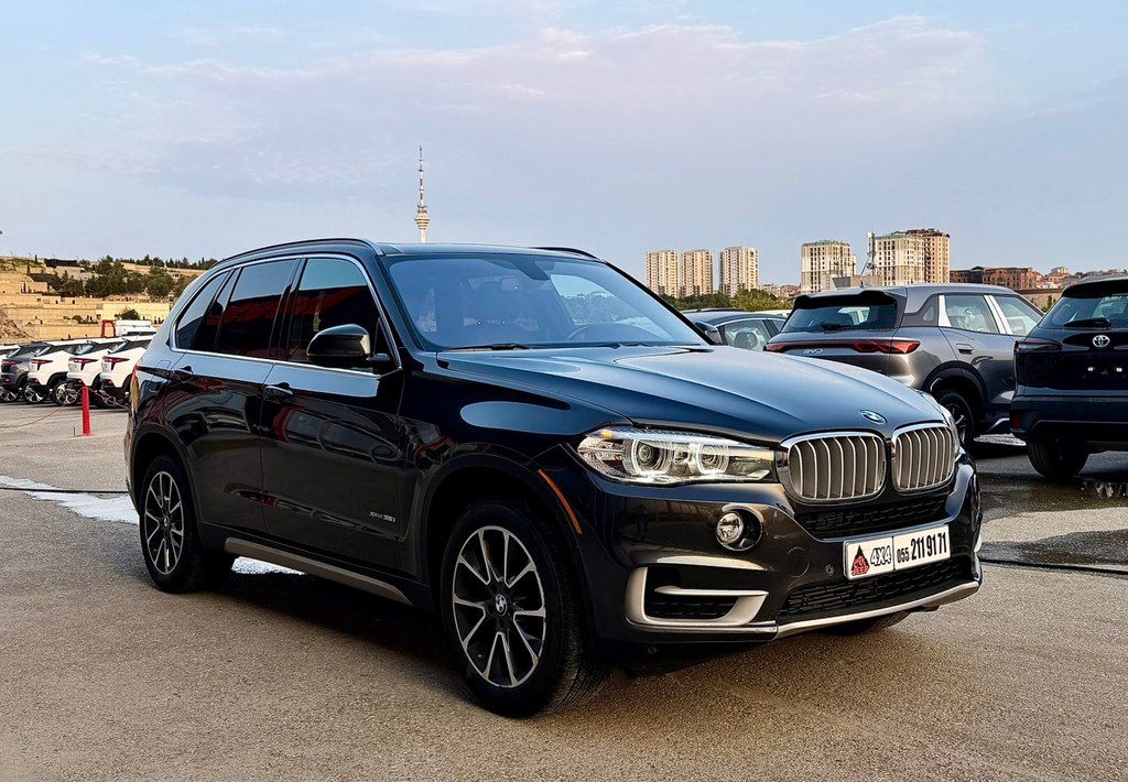 BMW X5, 3.0 L, 2018 il, 13 800 km — Avtomobillər, Bakı (2)
