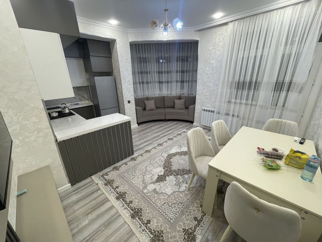 İcarəyə verilir 2 otaqlı yeni tikili 70 m² — Mənzil, Bakı (2)