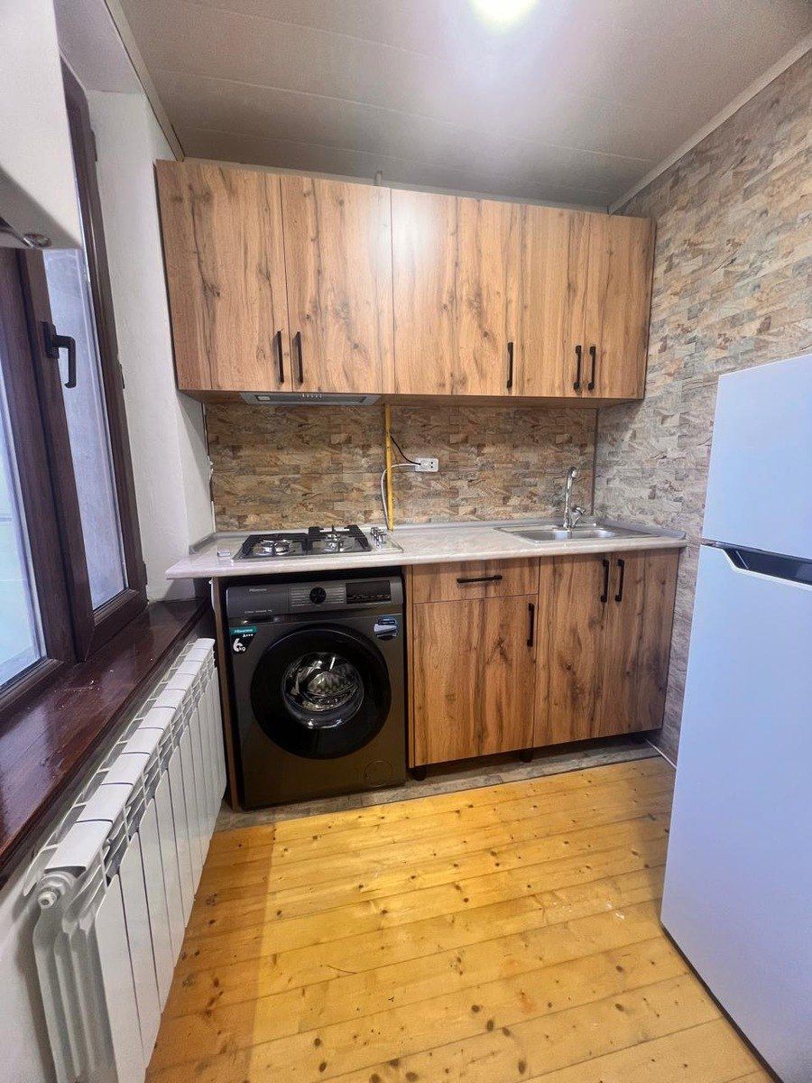 Satılır 2 otaqlı köhnə tikili 55 m² — Mənzil, Bakı (2)