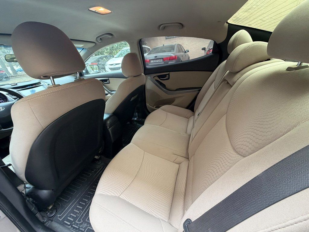 Hyundai Elantra, 1.8 L, 2015 il, 111 000 km — Avtomobillər, Bakı (7)