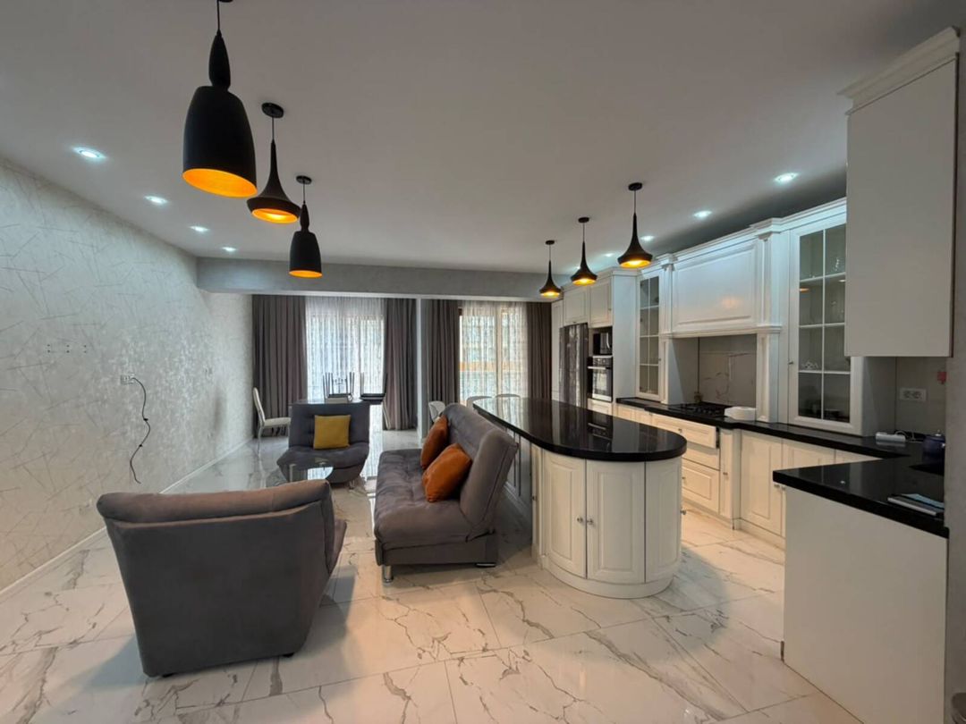 Satılır 3 otaqlı yeni tikili 138 m² — Mənzil, Bakı (2)
