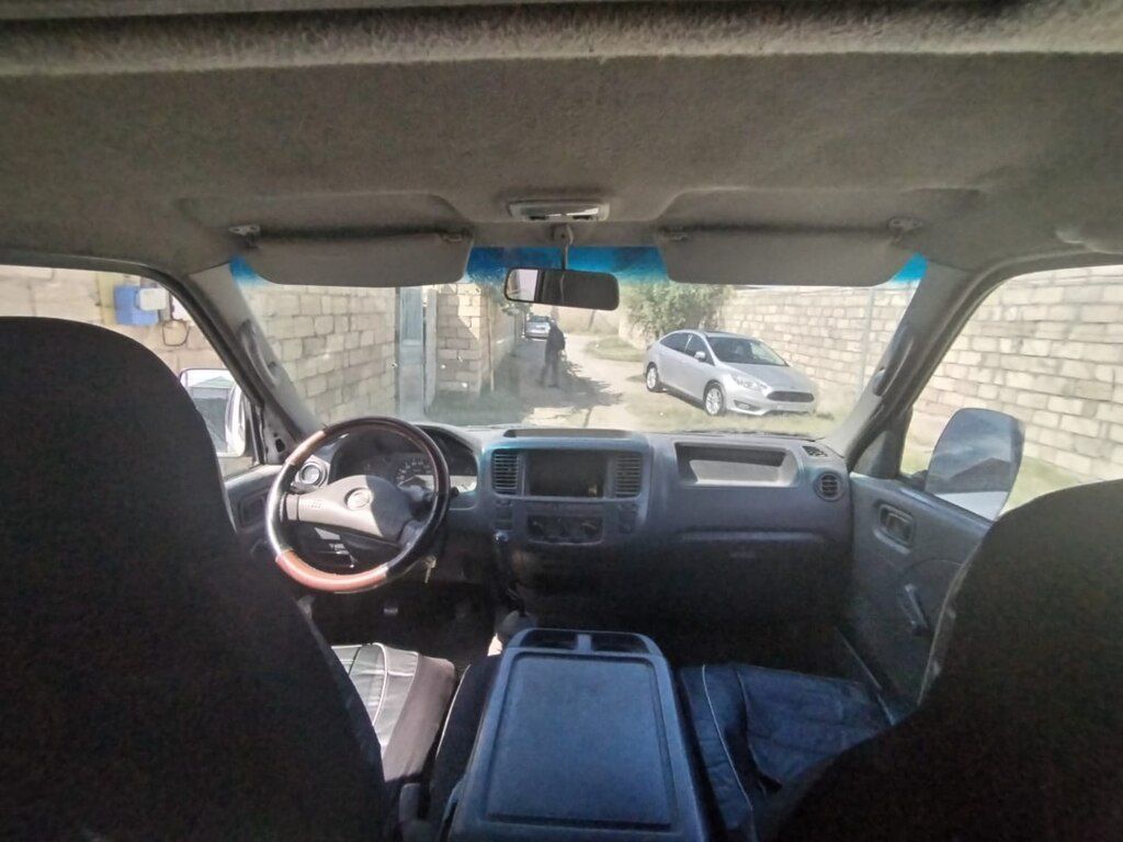 Nissan Urvan, 3.0 L, 2005 il, 475 000 km 99-NX-968 — Avtomobillər, Sumqayıt (3)