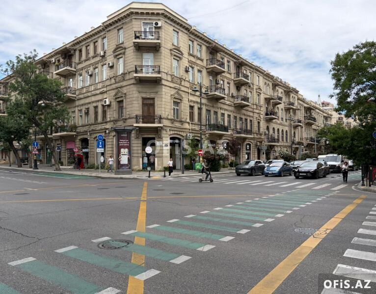 Köhnə tikili Satılır Nəsimi r., 28 May m., 1 otaq, 38 m² — Mənzil, Bakı