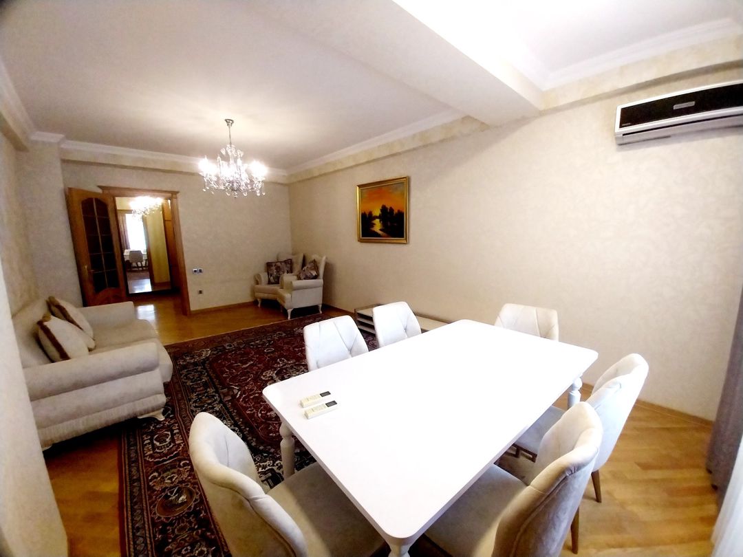 Satılır 3 otaqlı yeni tikili 140 m² — Mənzil, Bakı (2)