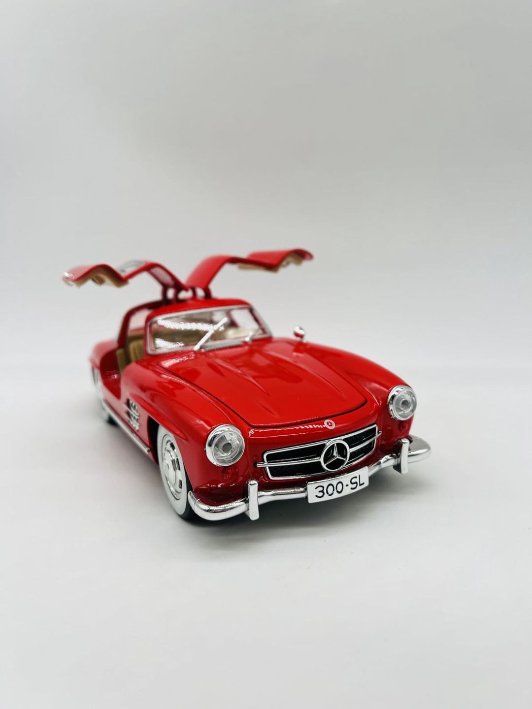 Oyuncaq maşın Mercedes-Benz 300 SL, metal, qırmızı — Mallar, Bakı