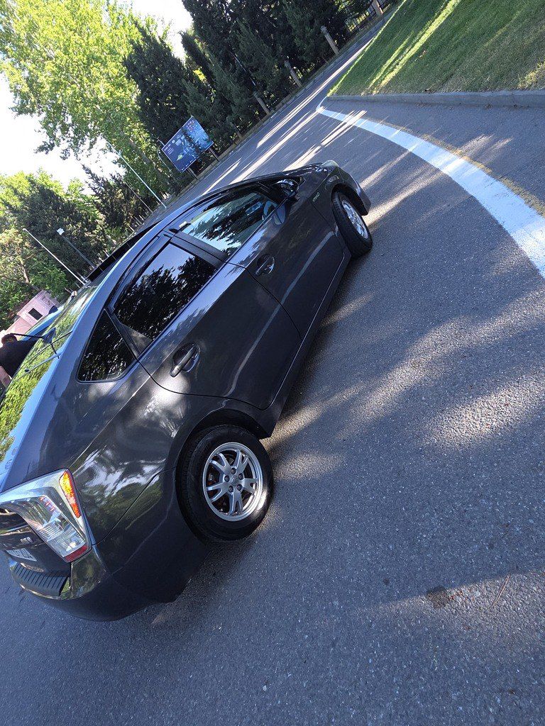 Toyota Prius, 1.8 L, 1.3 kWh, 2011 il, 400 000 km 77-EF-204 — Avtomobillər, Mingəçevir (3)