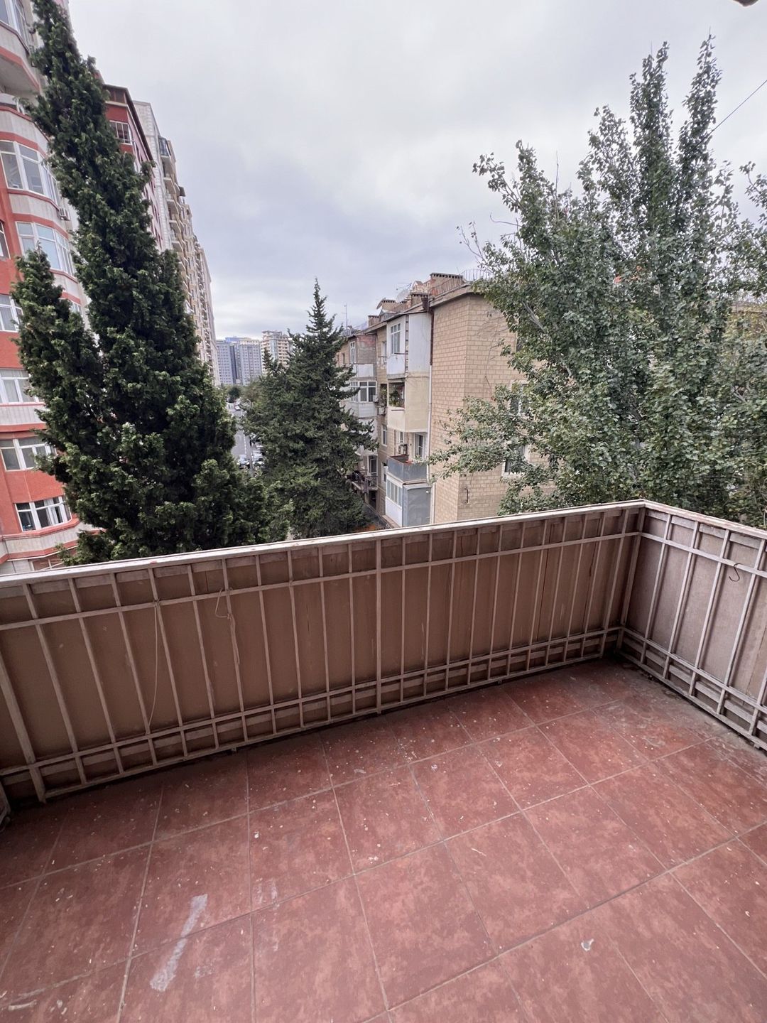 İcarəyə verilir 2 otaqlı köhnə tikili 65 m² — Mənzil, Bakı (5)