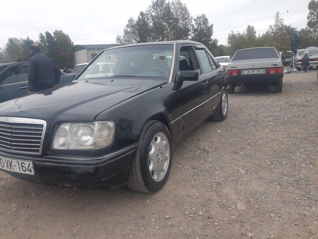 Mercedes 250 D, 2.5 L, 1994 il, 200 000 km 10-XK-164 — Avtomobillər, Bakı (2)