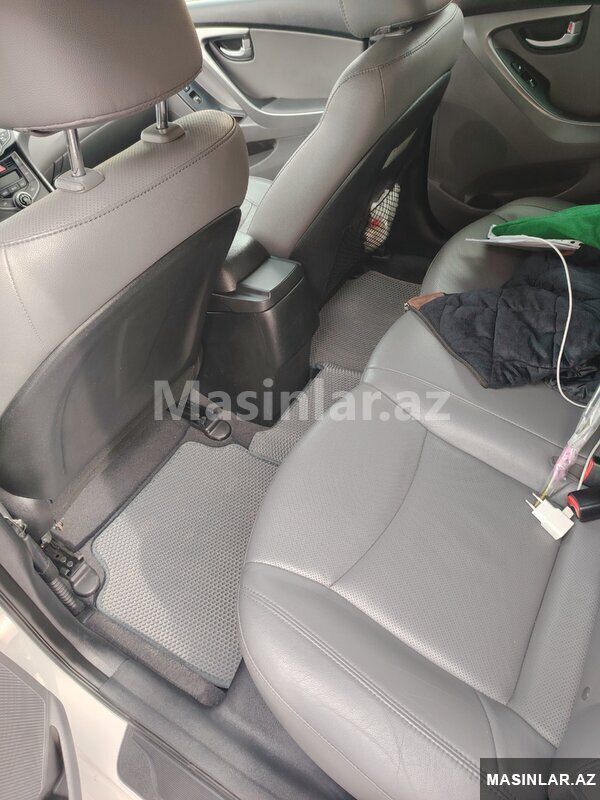 Hyundai Elantra, 2015 il — Avtomobillər, Qax (4)