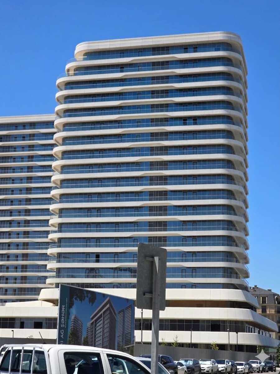 Satılır 5 otaqlı yeni tikili 358 m² — Mənzil, Bakı