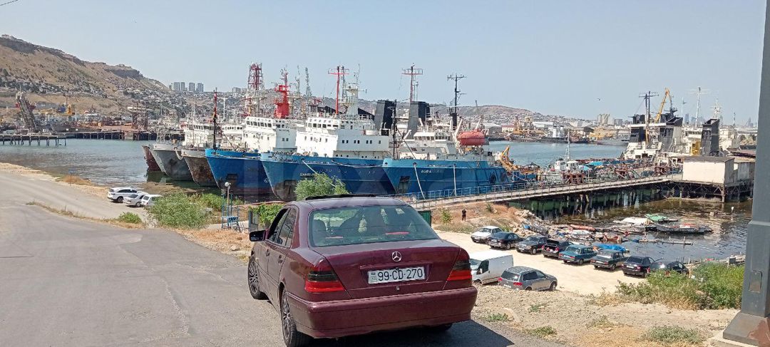 1997 Mercedes-Benz C 180, 1.8 L, 1997, 322,000 km 99-CD-270 — Avtomobillər, Bakı