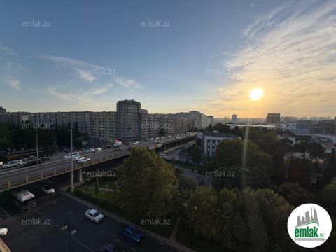 Satılır 3 otaqlı 90 m² köhnə tikili Gənclik m