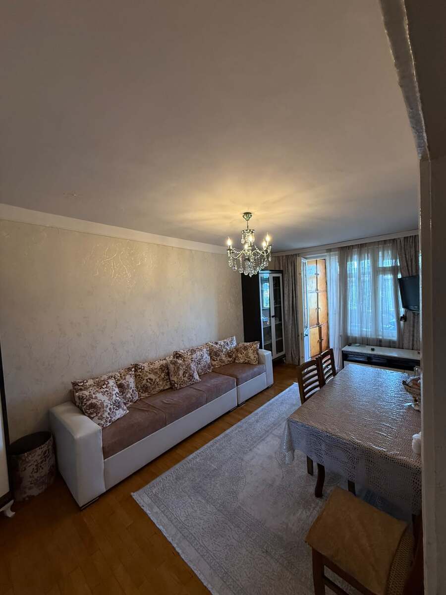 Satılır 3 otaqlı köhnə tikili 75 m² — Mənzil, Bakı