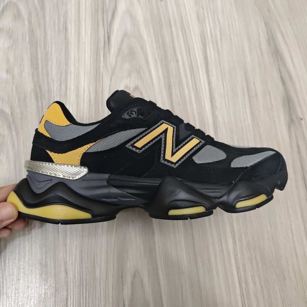 New Balance 9060 idman ayaqqabısı – qara/boz/sarı rəng palitrası — Krossovkalar, Bakı (5)
