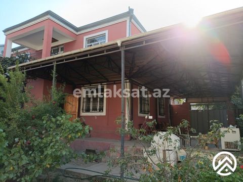 Satılır 5 otaq həyət evi / bağ evi 200 m², Qaraçuxur — Bakı