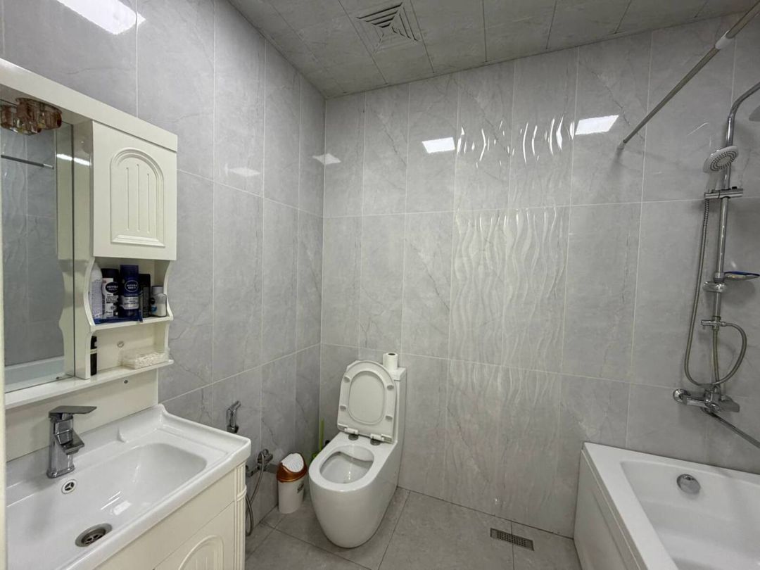 İcarəyə verilir 3 otaqlı yeni tikili 110 m² — Mənzil, Bakı (12)