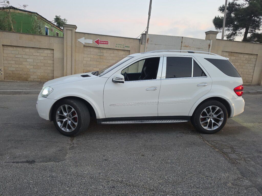 Mercedes ML 350 4MATIC, 3.0 L, 2007 il, 135 000 km 77-GE-255 — Avtomobillər, Bakı (6)