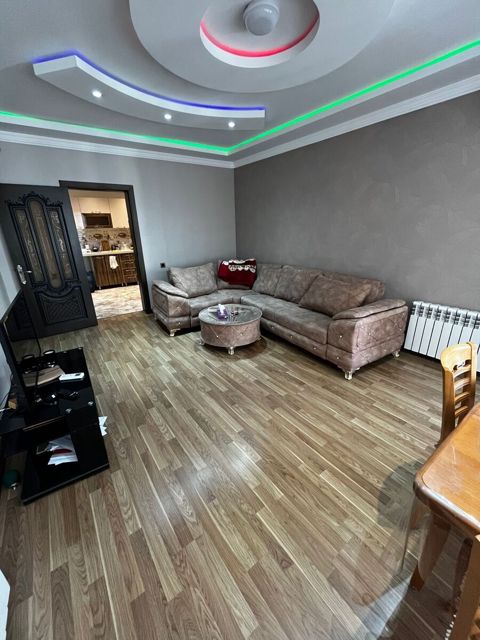 Satılır 2 otaqlı yeni tikili 100 m² — Bakı