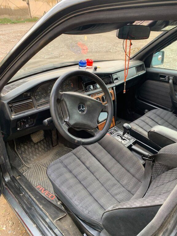 Mercedes 190, 2.0 L, 1991 il, 224 650 km 51-BX-150 — Avtomobillər, Samux (6)