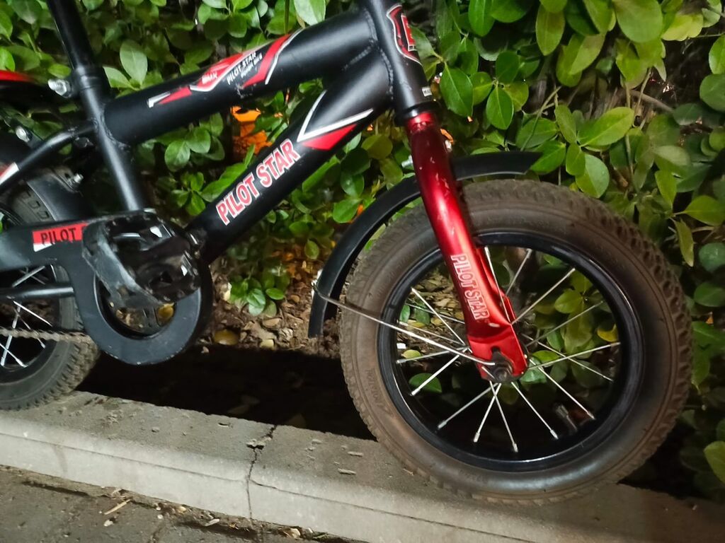 Uşaq velosipedi 12-lik – Pilot Star BMX tərzi Təzə kimidi Çox az — Uşaq velosipedləri, Bakı (10)