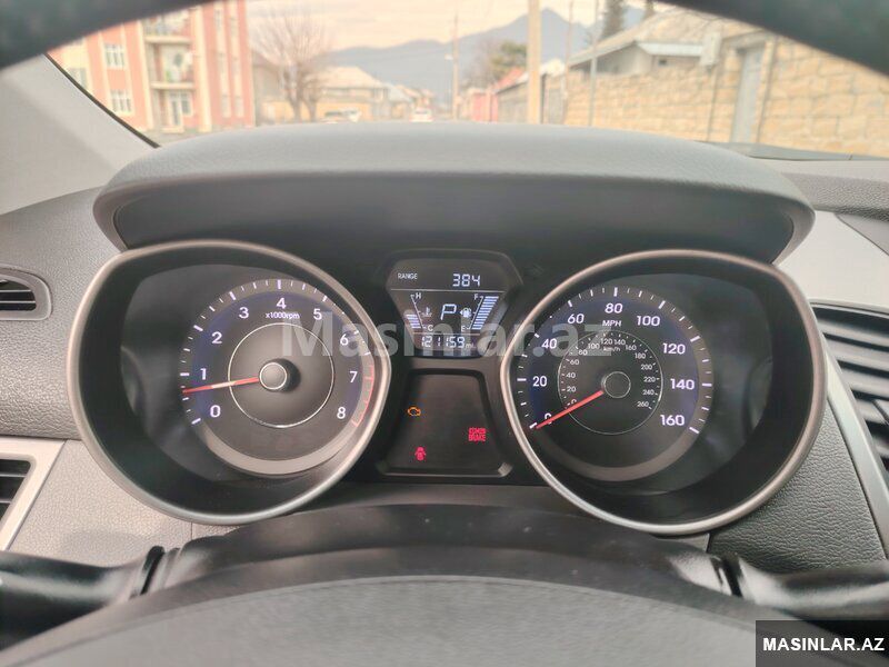 Hyundai Elantra, 2015 il — Avtomobillər, Qax (5)