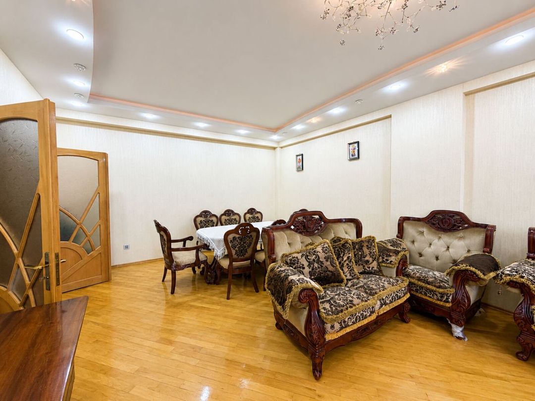 Satılır 4 otaqlı yeni tikili 231 m² — Mənzil, Bakı (3)