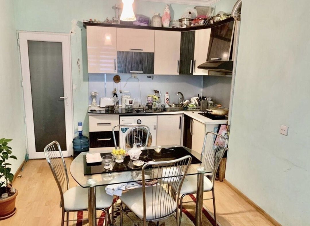 İcarəyə verilir 2 otaqlı köhnə tikili 85 m² — Mənzil, Bakı (3)