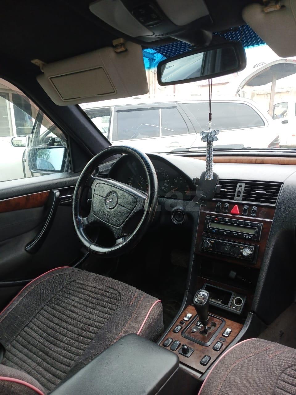1999 Mercedes-Benz 190, 2.2 L, 1999, 780,000 km — Avtomobillər, Bakı (3)
