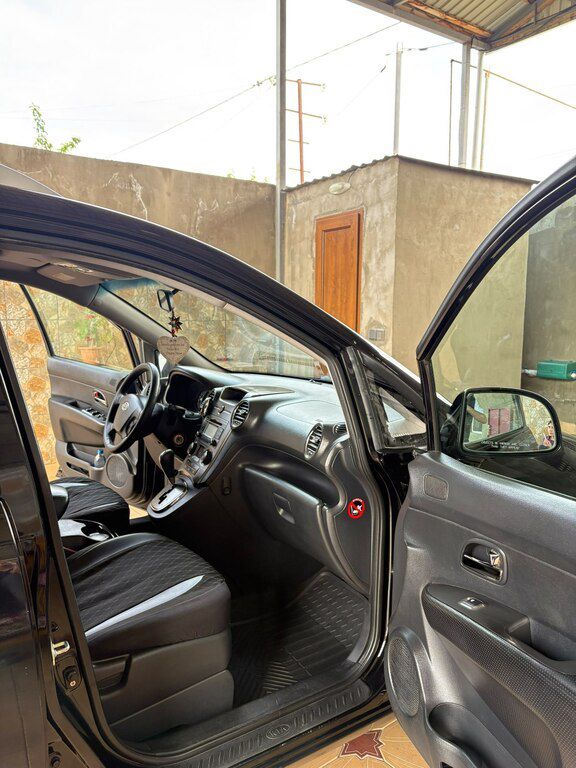 Kia Carens, 2.0 L, 2011 il, 135 606 km 77-NS-158 — Avtomobillər, Mingəçevir (2)