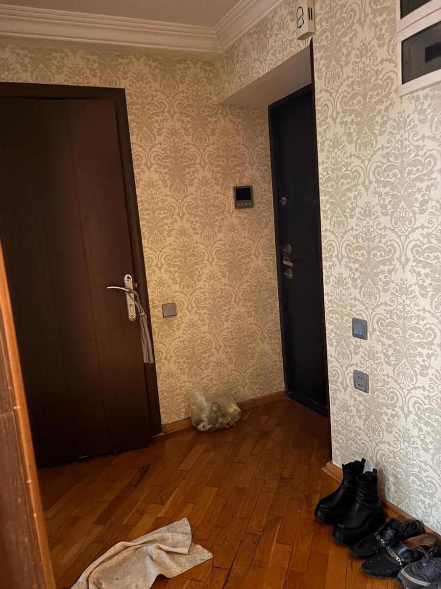 Satılır 2 otaqlı köhnə tikili 66 m² — Mənzil, Bakı (3)
