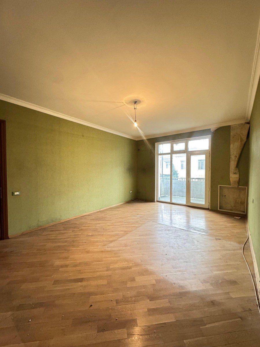 Satılır 3 otaqlı köhnə tikili 87 m² — Mənzil, Bakı (12)