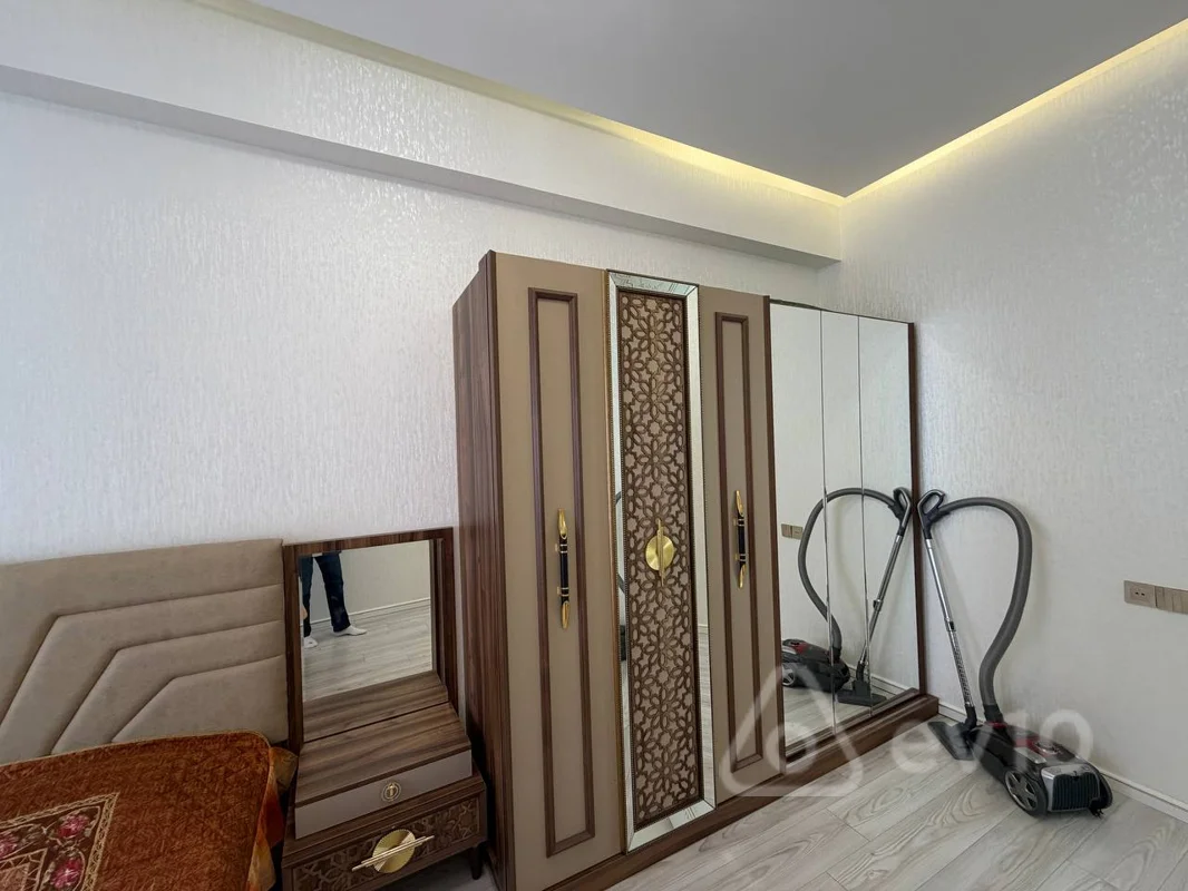 3 otaqlı mənzil, 110 m², H.Əliyev pr.32 — kirayə — Mənzil, Bakı (8)