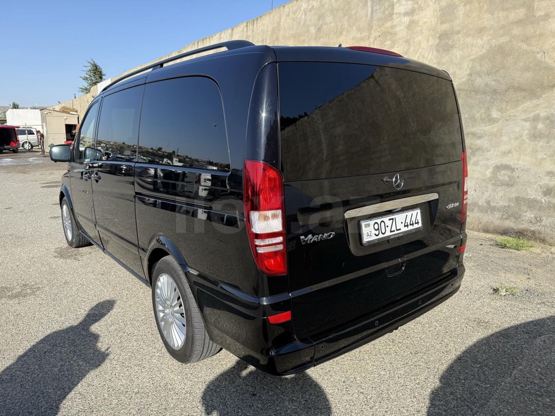 2013 Mercedes-Benz Viano, 3.0 L, 2013, 300,000 km 90-ZL-444 — Avtomobillər, Bakı (5)