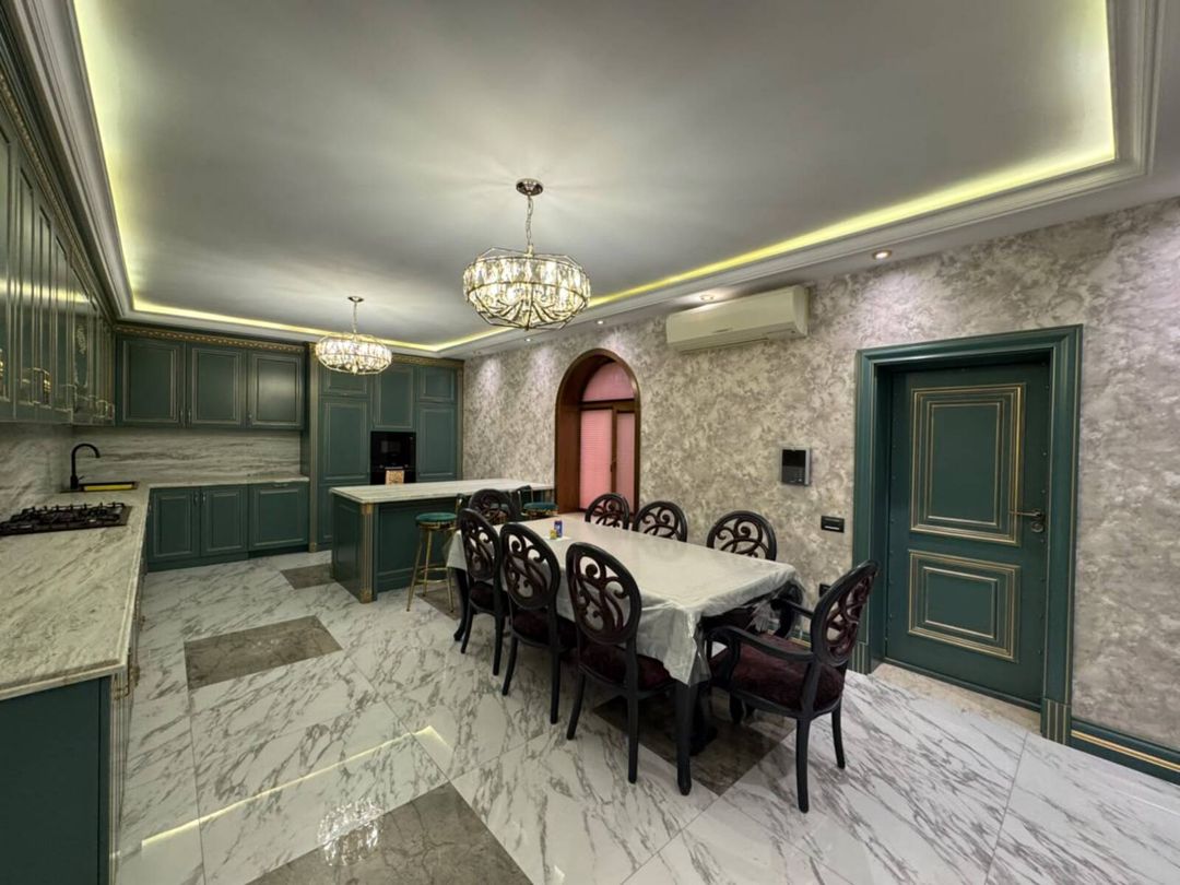 Satılır 5 otaqlı həyət evi/bağ evi 500 m² — Ev, villa, Bakı (8)
