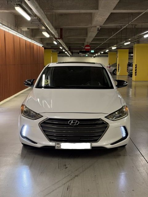 Hyundai Elantra, 2.0 L, 2018 il, 98 000 km — Gəncə