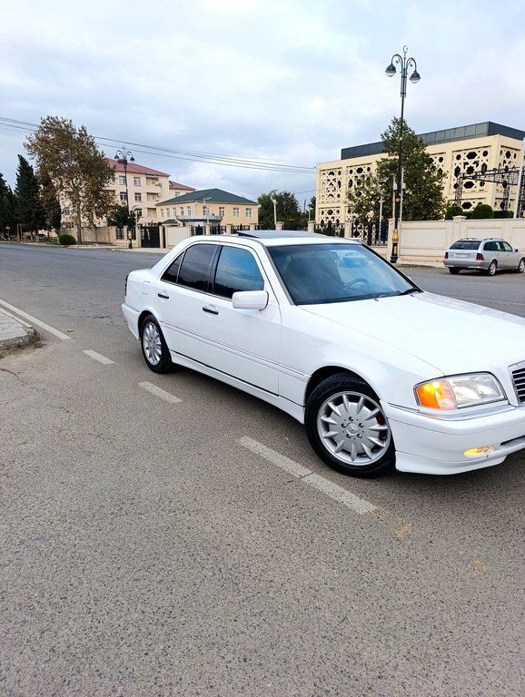 Mercedes C 230, 2.3 L, 1998 il, 285 000 km — Avtomobillər, Bakı (3)