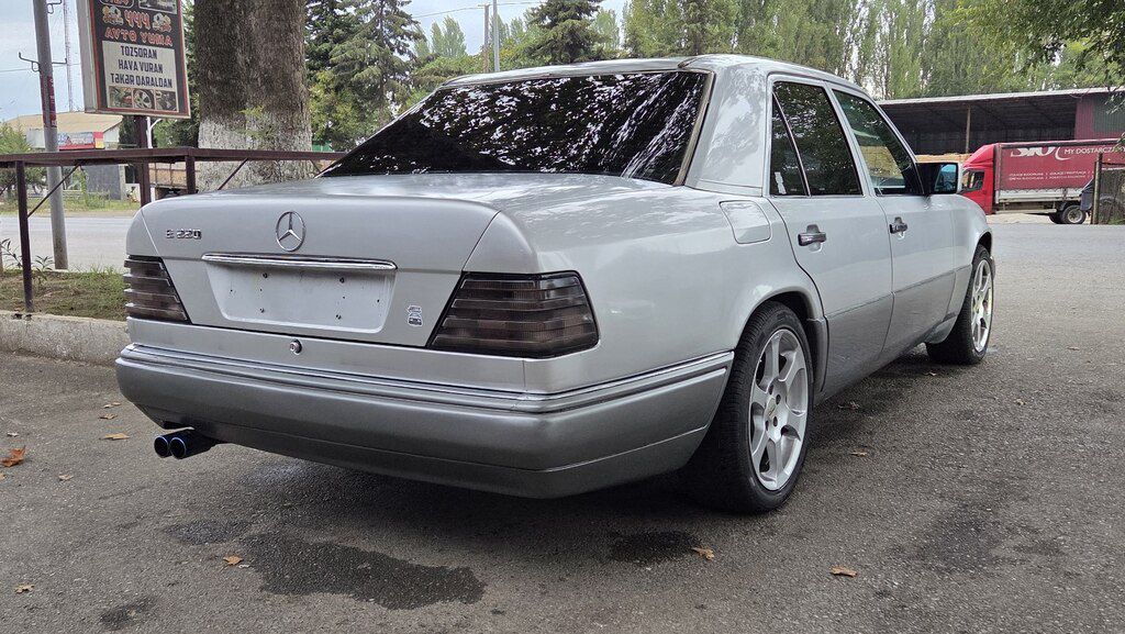 Mercedes 220 E, 2.2 L, 1993 il, 300 000 km — Avtomobillər, Lənkəran (5)
