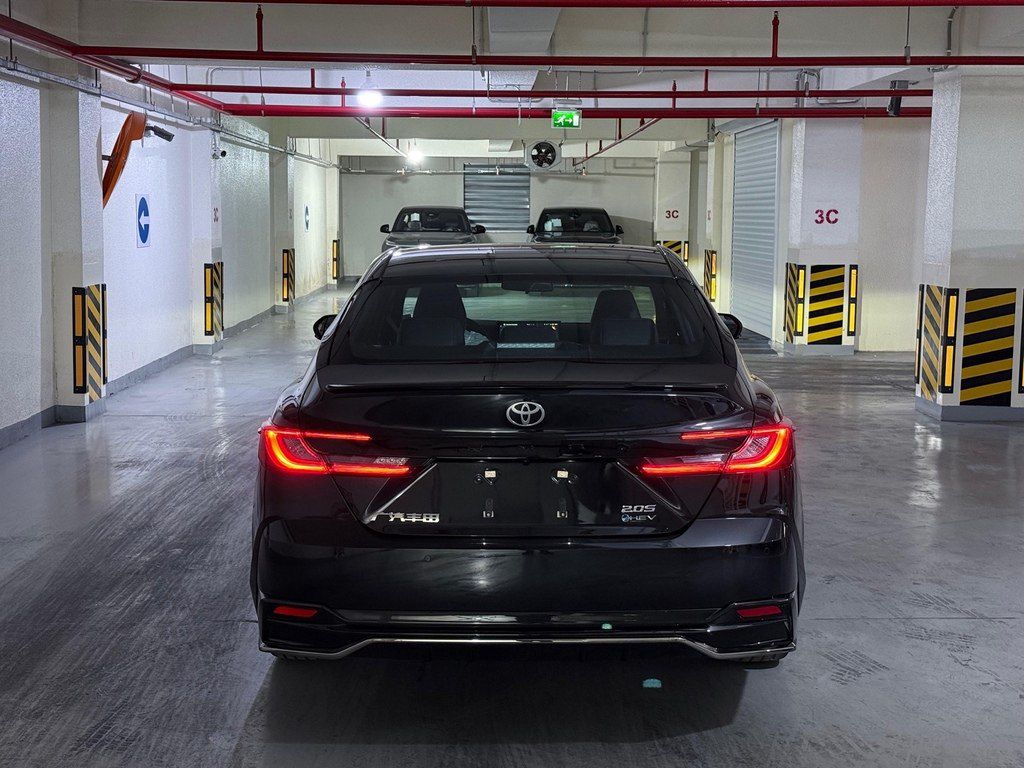 Toyota Camry, 2.0 L, 1 kWh, 2026 il, yeni — Avtomobillər, Bakı (4)