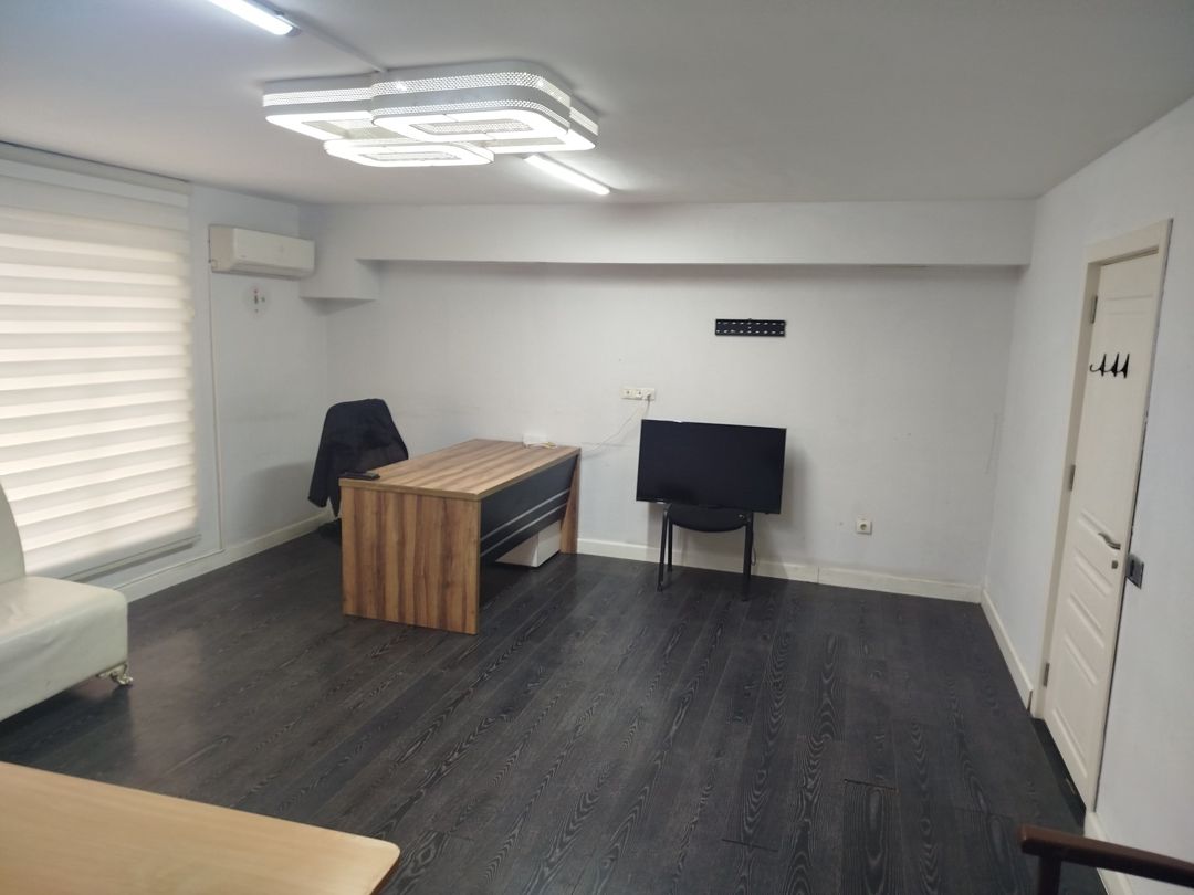 İcarəyə verilir 1 otaqlı ofis 30 m² — Ofis, Bakı (2)