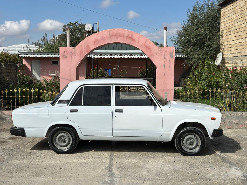 Lada (VAZ) 2107, 1.6 L, 1999 il, 288 800 km — Avtomobillər, Yevlax (5)