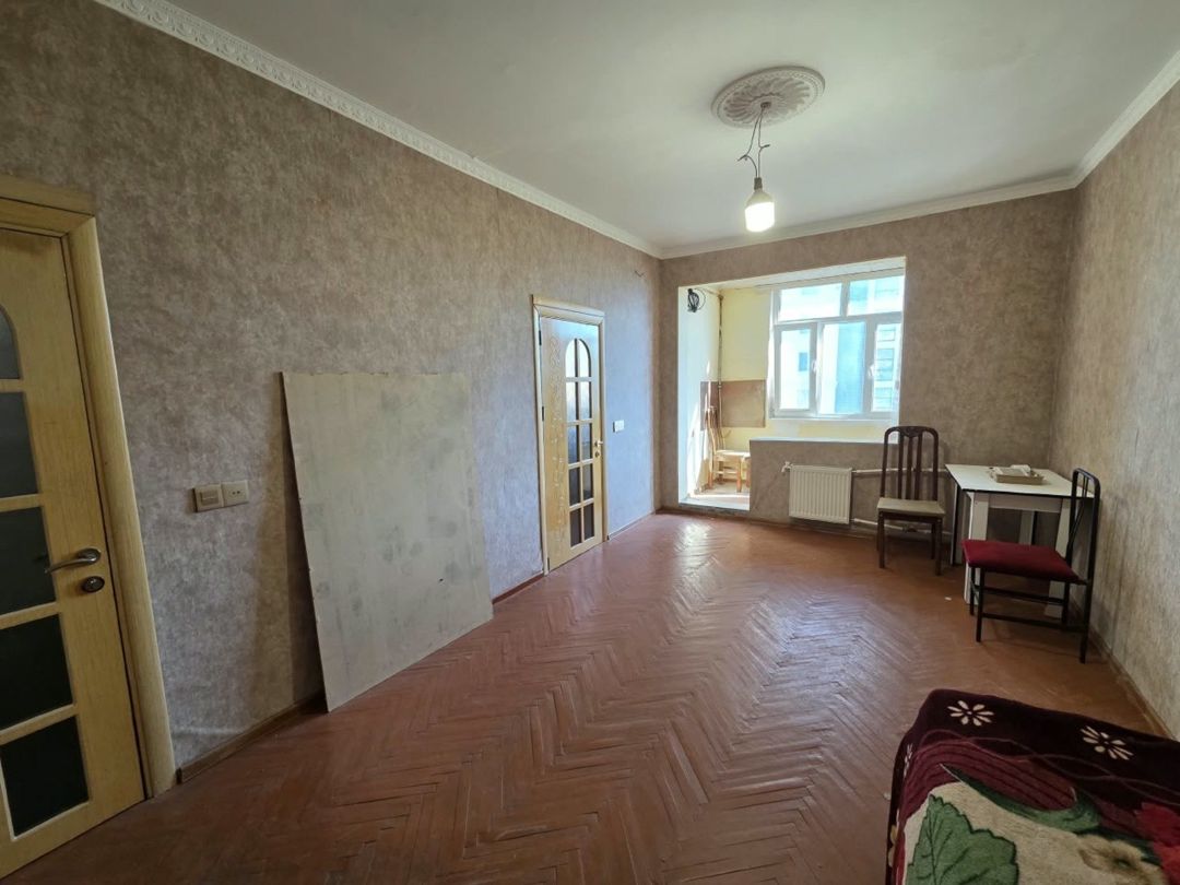 Satılır 2 otaqlı köhnə tikili 35 m² — Mənzil, Bakı