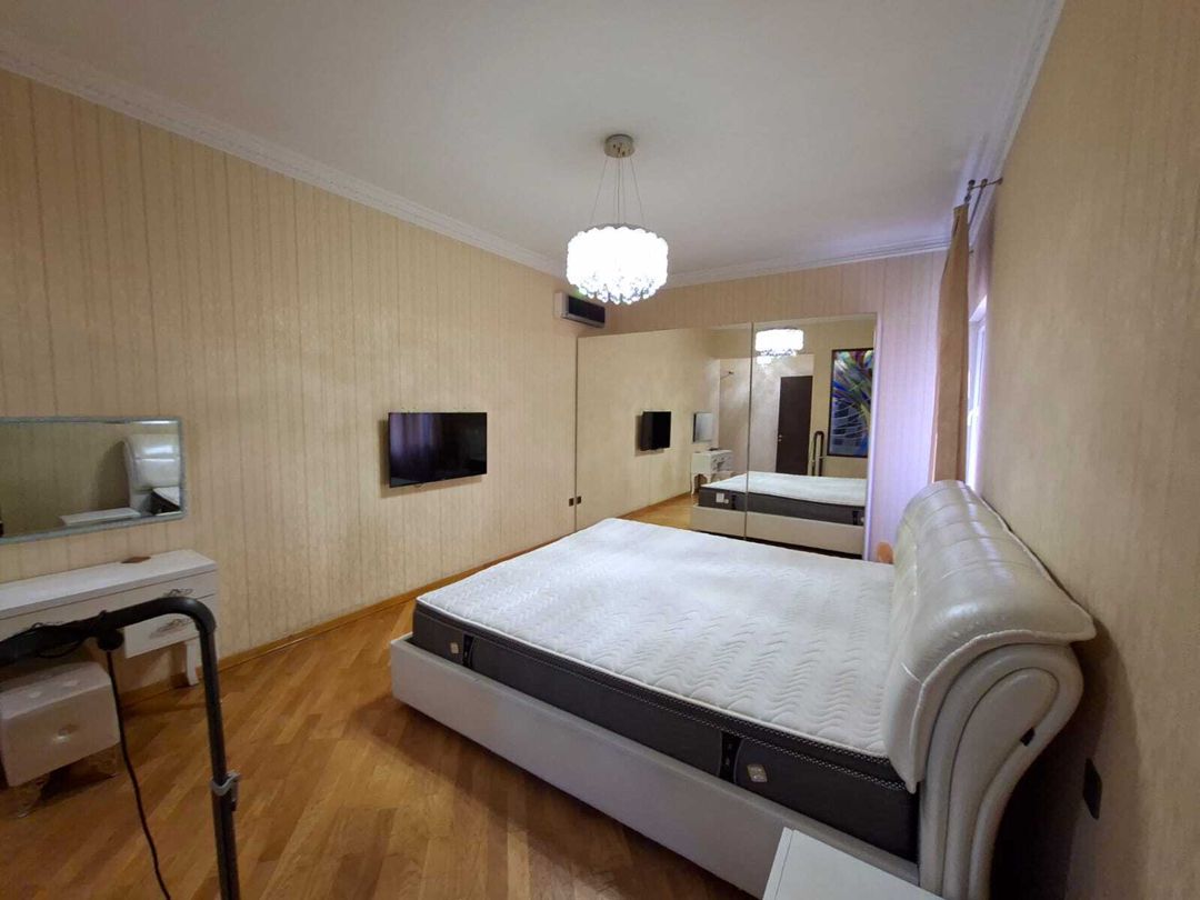 İcarəyə verilir 3 otaqlı yeni tikili 150 m² — Mənzil, Bakı (10)