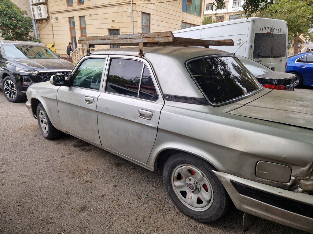 GAZ 3110 "Volga", 2.3 L, 2008 il, 300 000 km 50-DR-294 — Avtomobillər, Bakı (6)