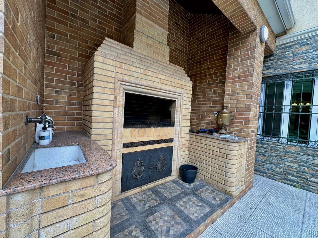Satılır 5 otaqlı həyət evi/bağ evi 300 m² — Ev, villa, Bakı (7)