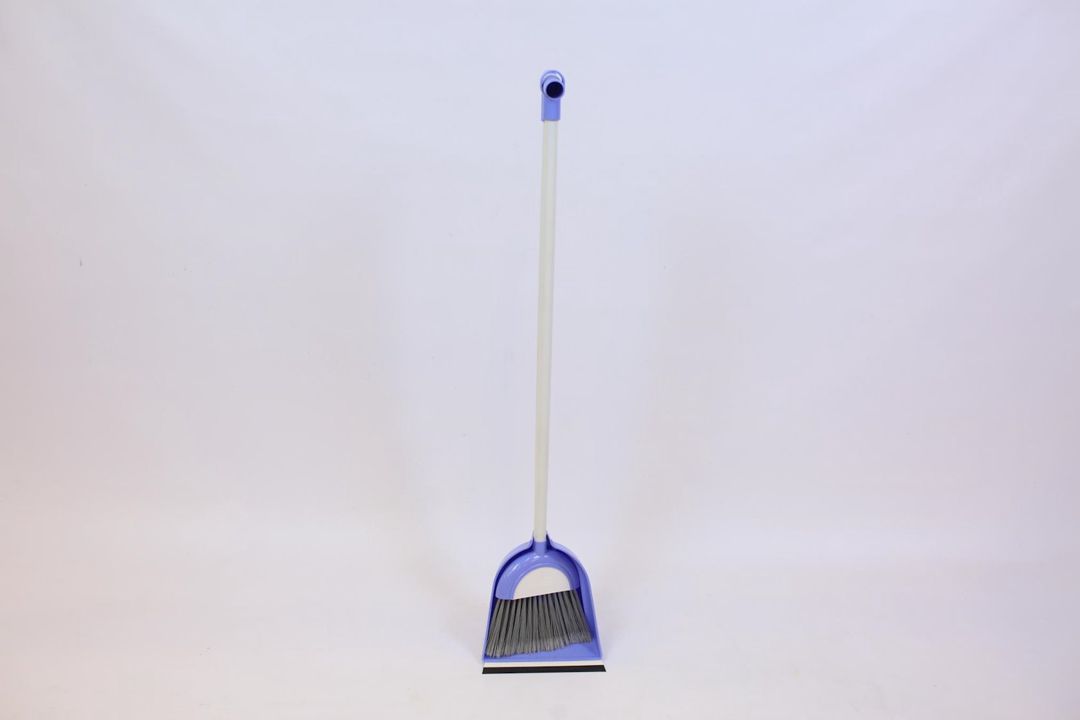 Xəkəndaz ilə çöl süpürgəsi Flora Mini F079 — Mallar, Bakı
