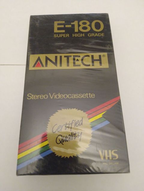 Продается редкая винтажная видеокассета формата VHS — Anitech E-180 — Bakı