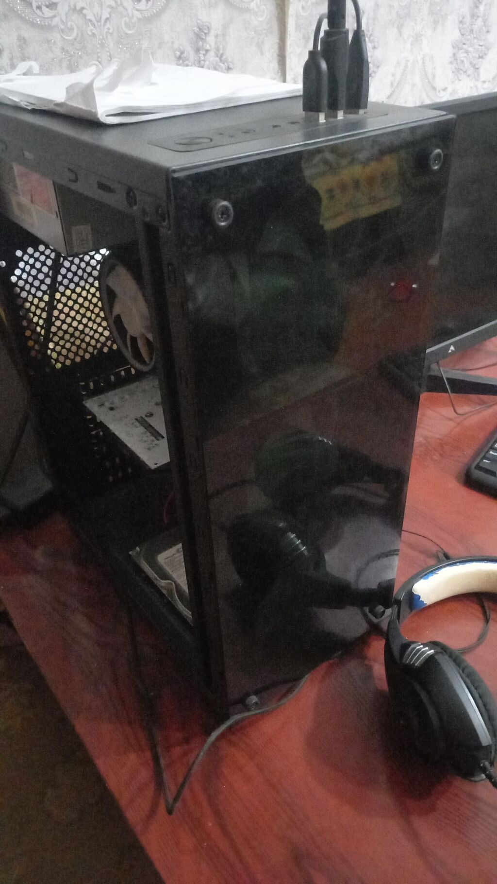 Salam Aleykum pc satilir hecbirr problemi yoxdu tek derdi monitorda — Masaüstü kompüterlər, Sumqayıt (4)