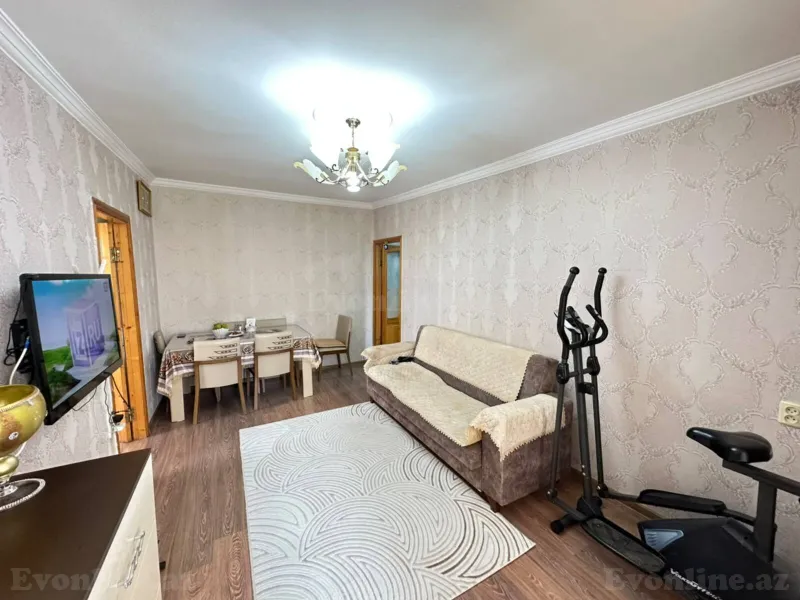 Satılır 2 otaqlı Mənzil Köhnə tikili 55 m² Bakı, Səbail r., Badamdar — Mənzil, Bakı (2)