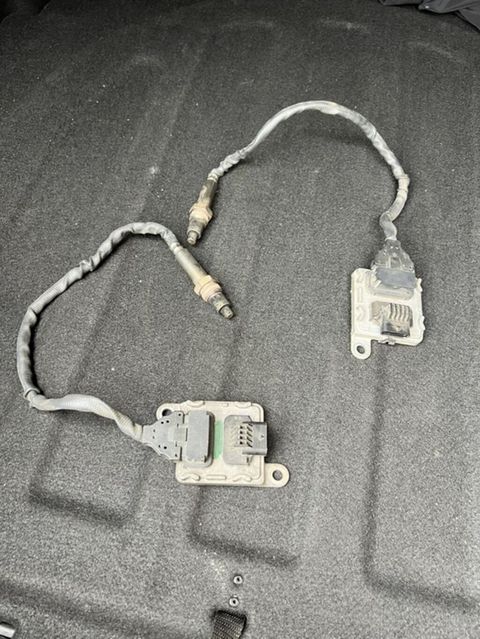 Mercedes w213 e220 katalizator dacciki Ustden cixmadi — Bakı
